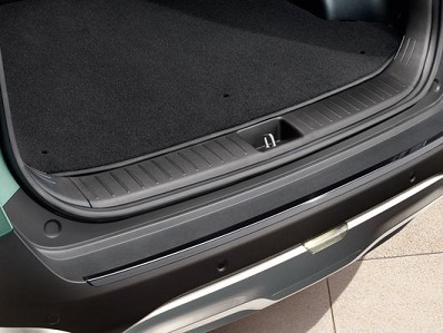 Image of item REAR BUMPER TRIM LINE, PIANO BLACK