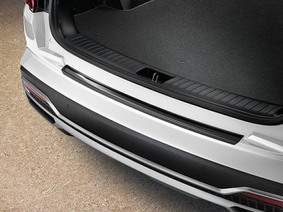 Image of item REAR BUMPER TRIM LINE, PIANO BLACK
